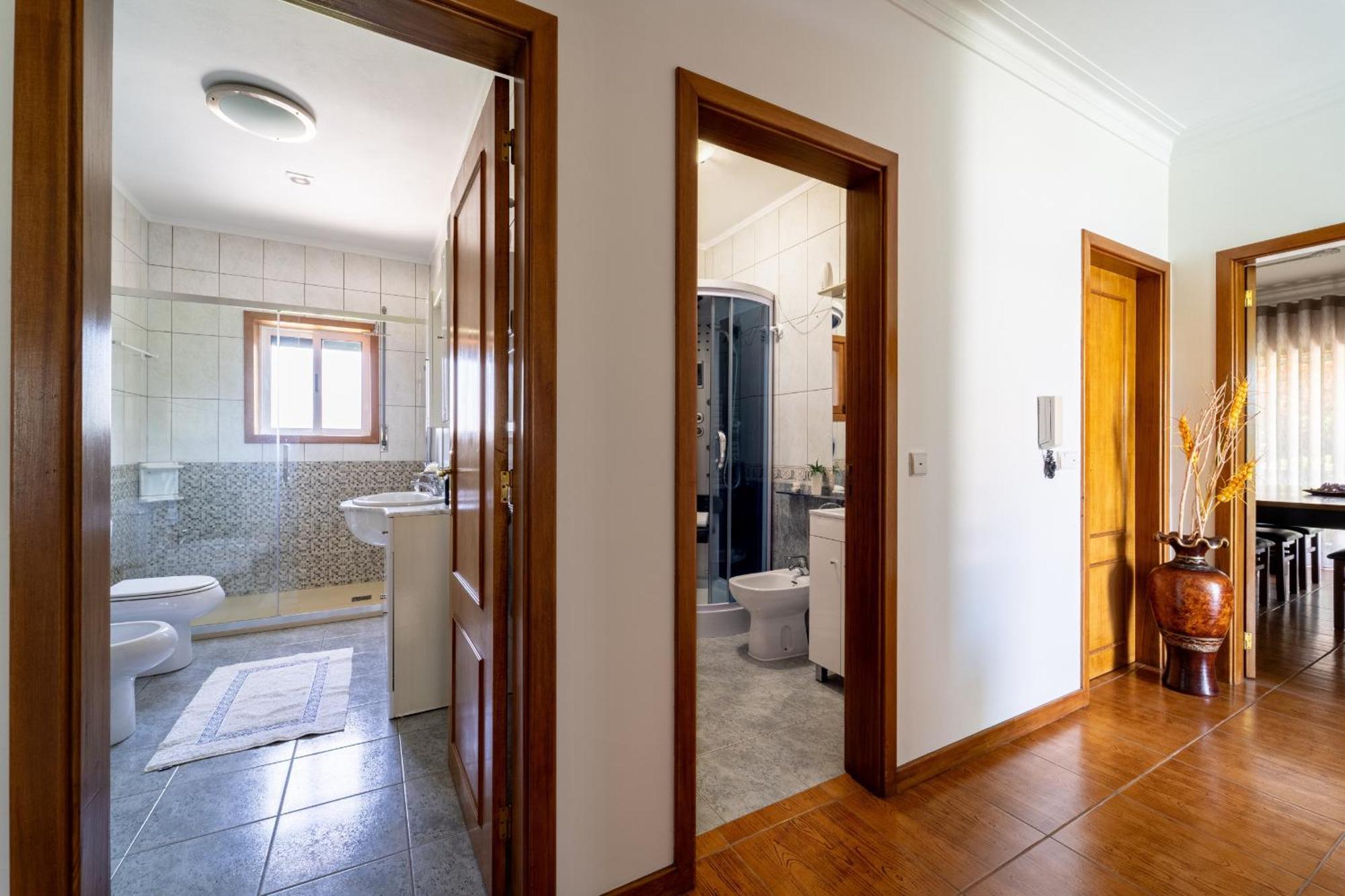 Gondomar Guimaraes - Moradia V3 Com Piscina Natural By House And People Luaran gambar