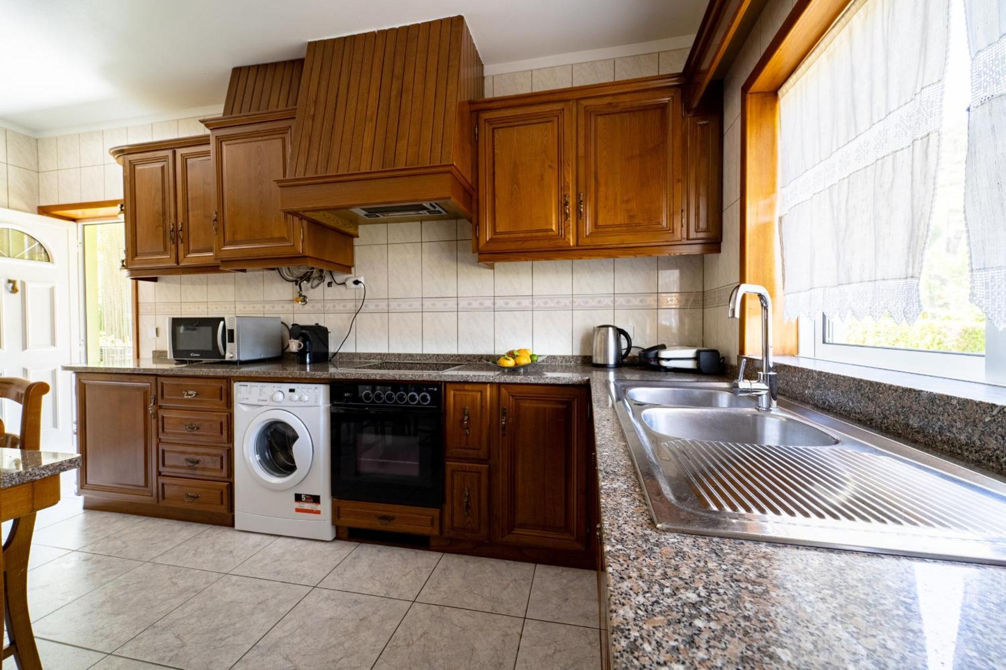 Gondomar Guimaraes - Moradia V3 Com Piscina Natural By House And People Luaran gambar